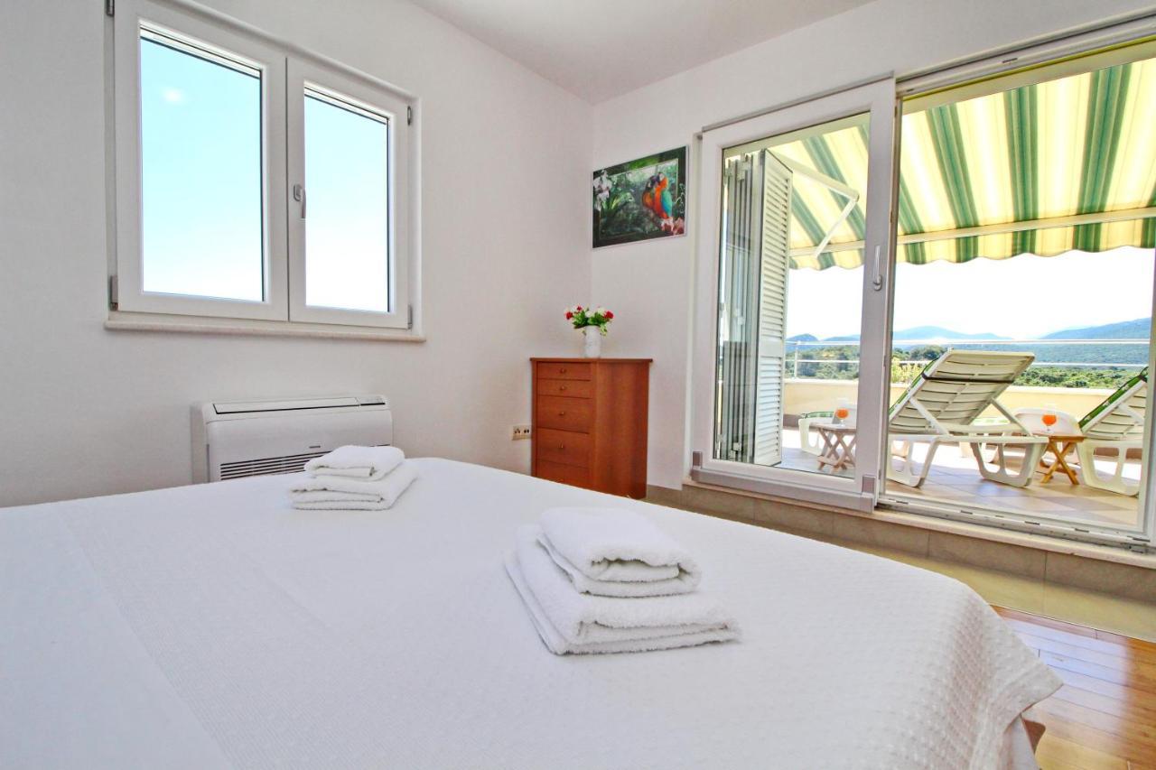 Apartments Gusti Drače Kültér fotó