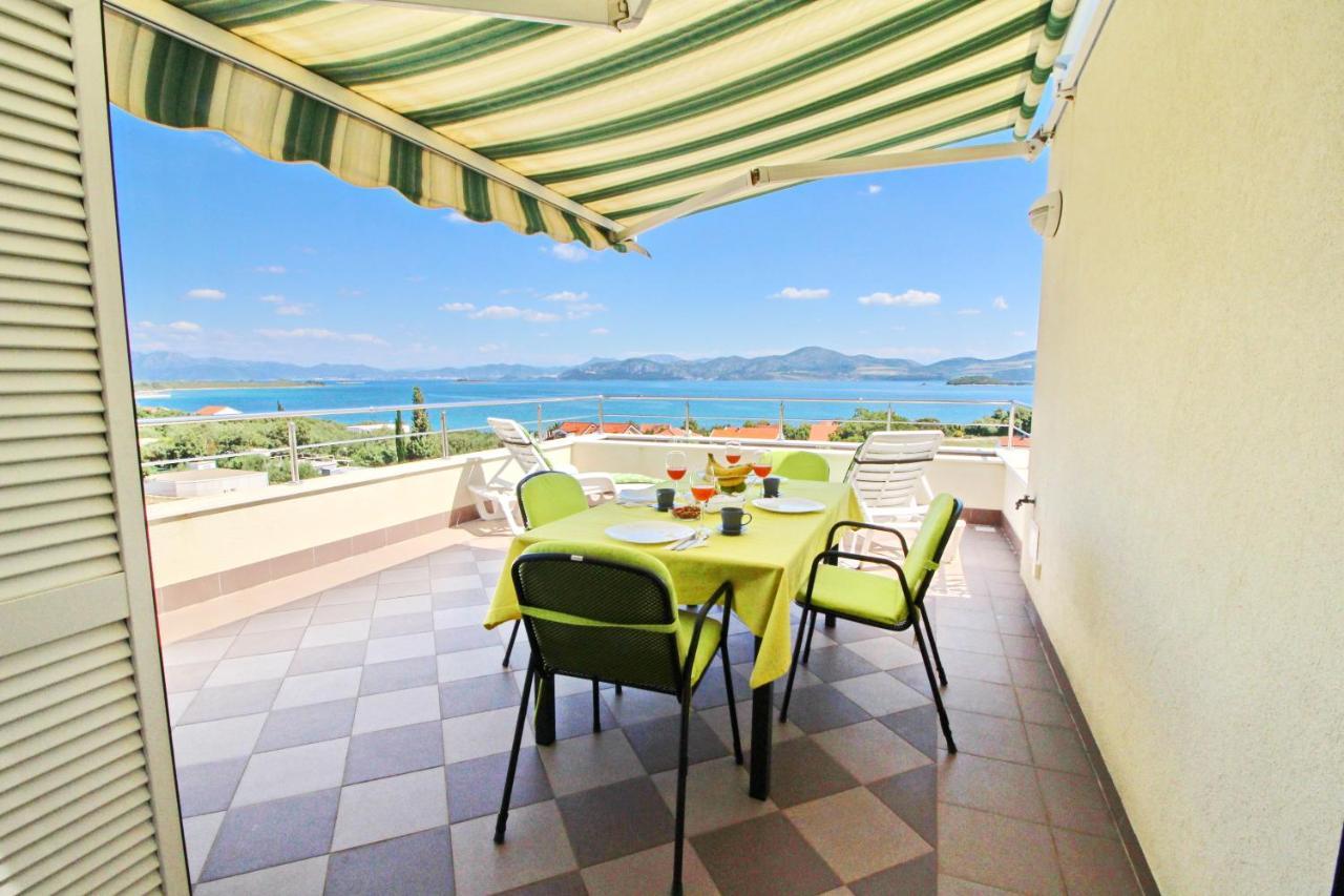 Apartments Gusti Drače Kültér fotó