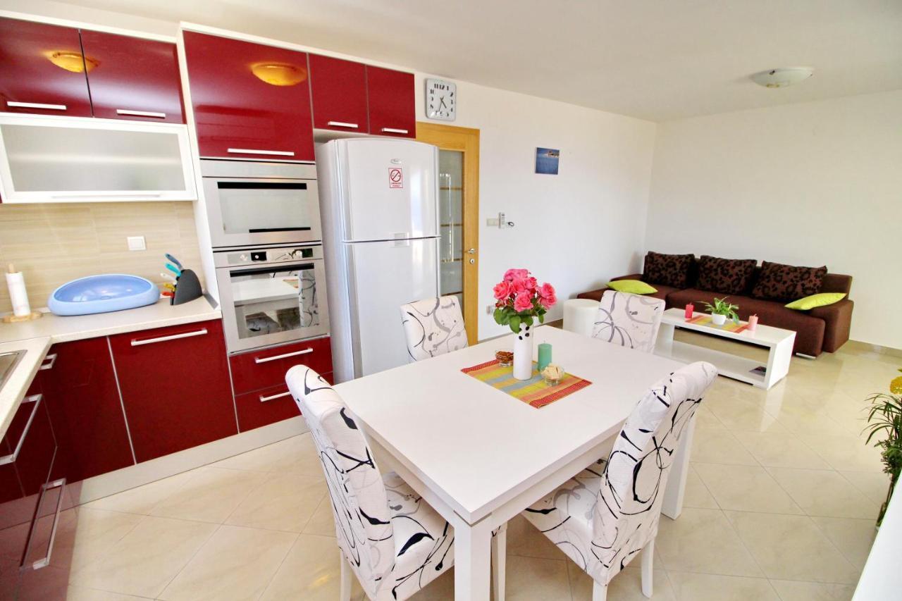 Apartments Gusti Drače Kültér fotó