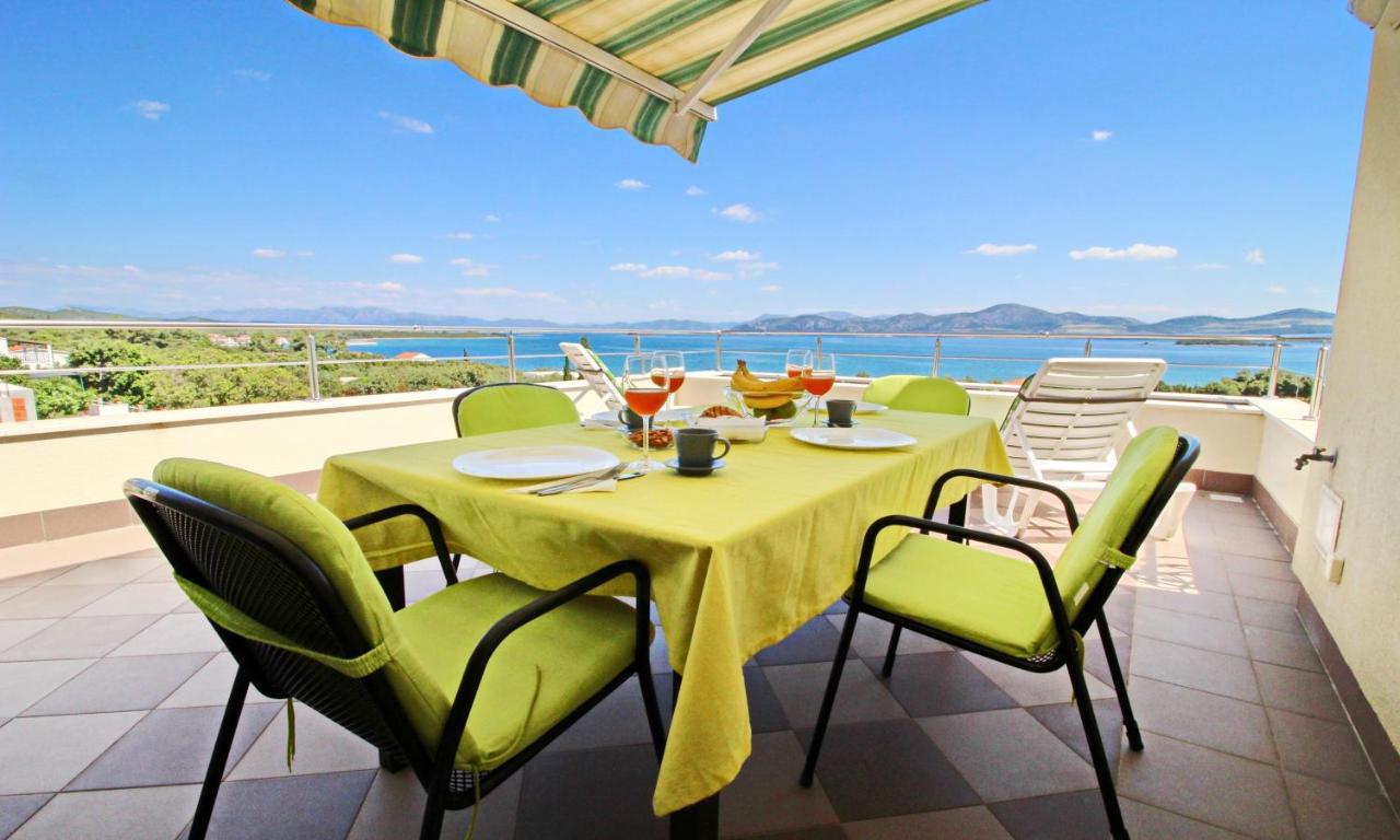 Apartments Gusti Drače Kültér fotó